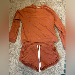 Universal Thread Lounge Outfit